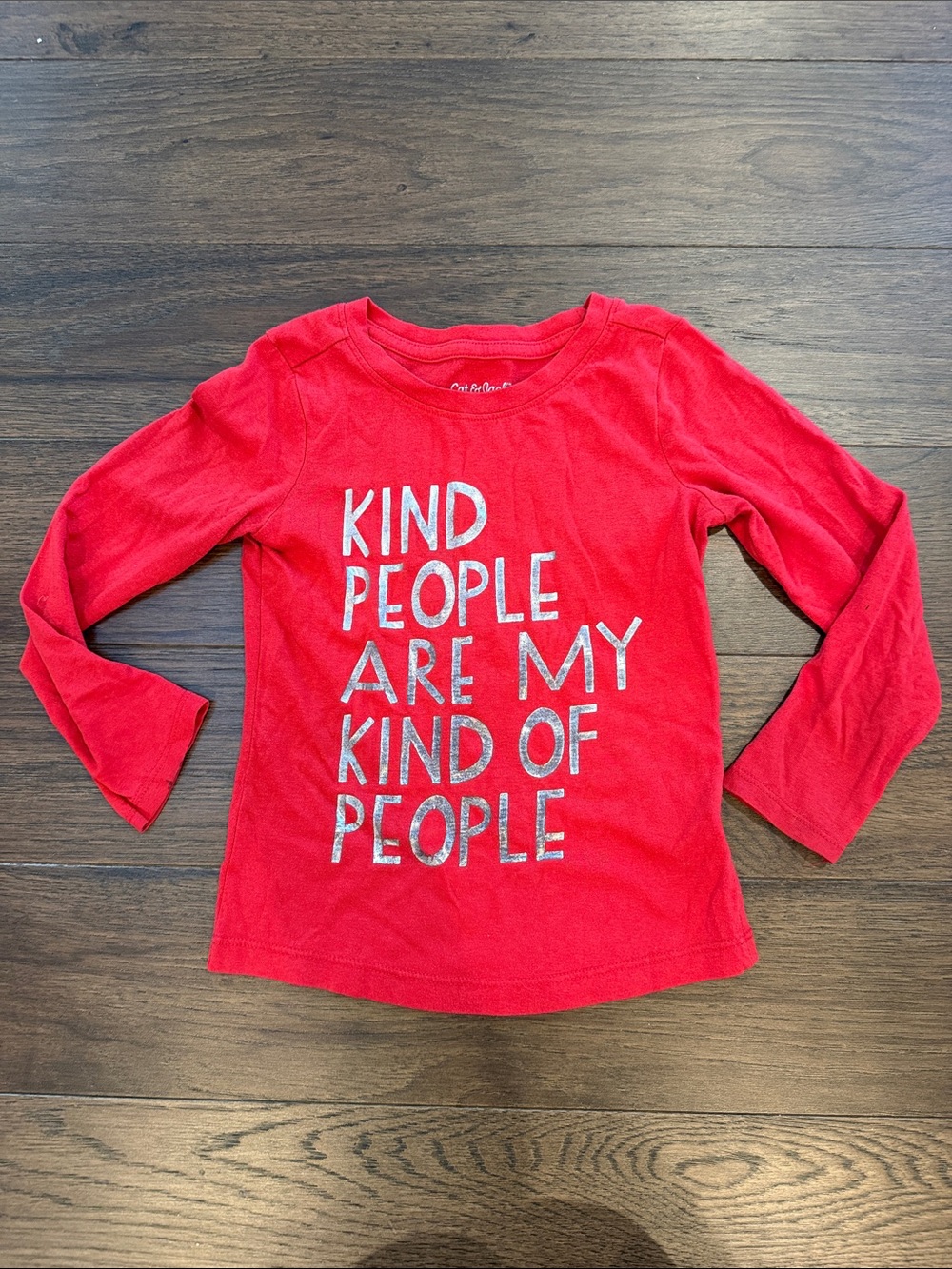 Cat & Jack Red Long Sleeve Tee 'Kind People' in Silver Size XS 4/5 - C35-106